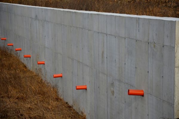 Cost of Concrete Wall Installation in Lehi
