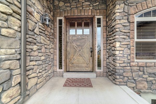 Cost of Cement Porch Construction in Lehi