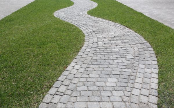 Cost of Footpath Paving in Lehi