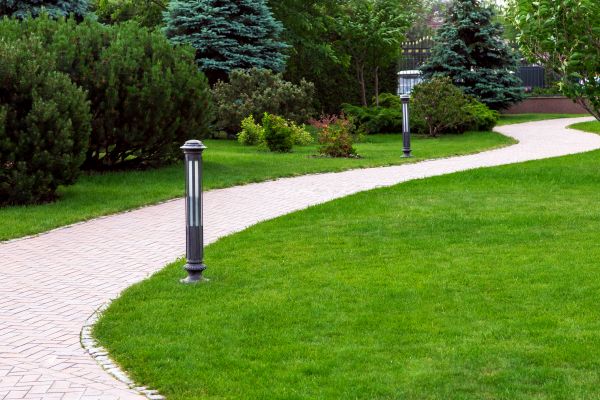 Cost of Backyard Sidewalk Installation in Lehi
