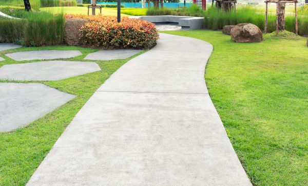 Cost of Concrete Sidewalk Installation in Lehi